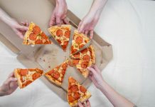 7 types of friends who never deserve a second chance