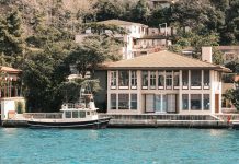 Things highly successful people always keep private