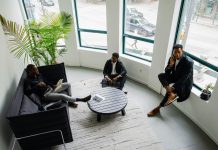 7 things successful entrepreneurs almost never share about themselves