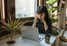 7 Investing Books Warren Buffett Says Will Change Your Financial Life