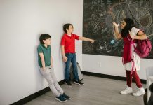 7 small habits that instantly make you look like you’re lower middle class